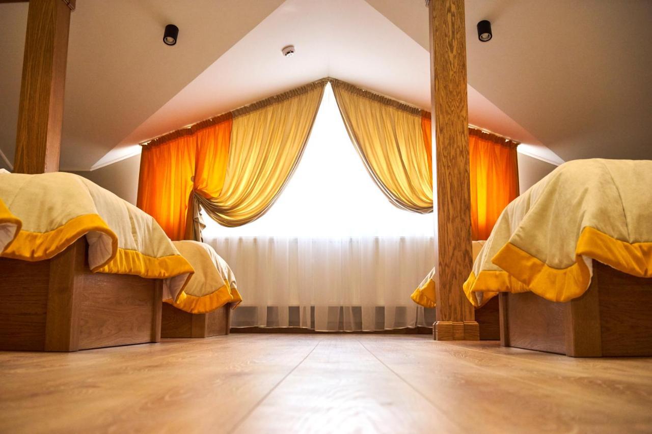 Східний Hotell Berezhany Eksteriør bilde