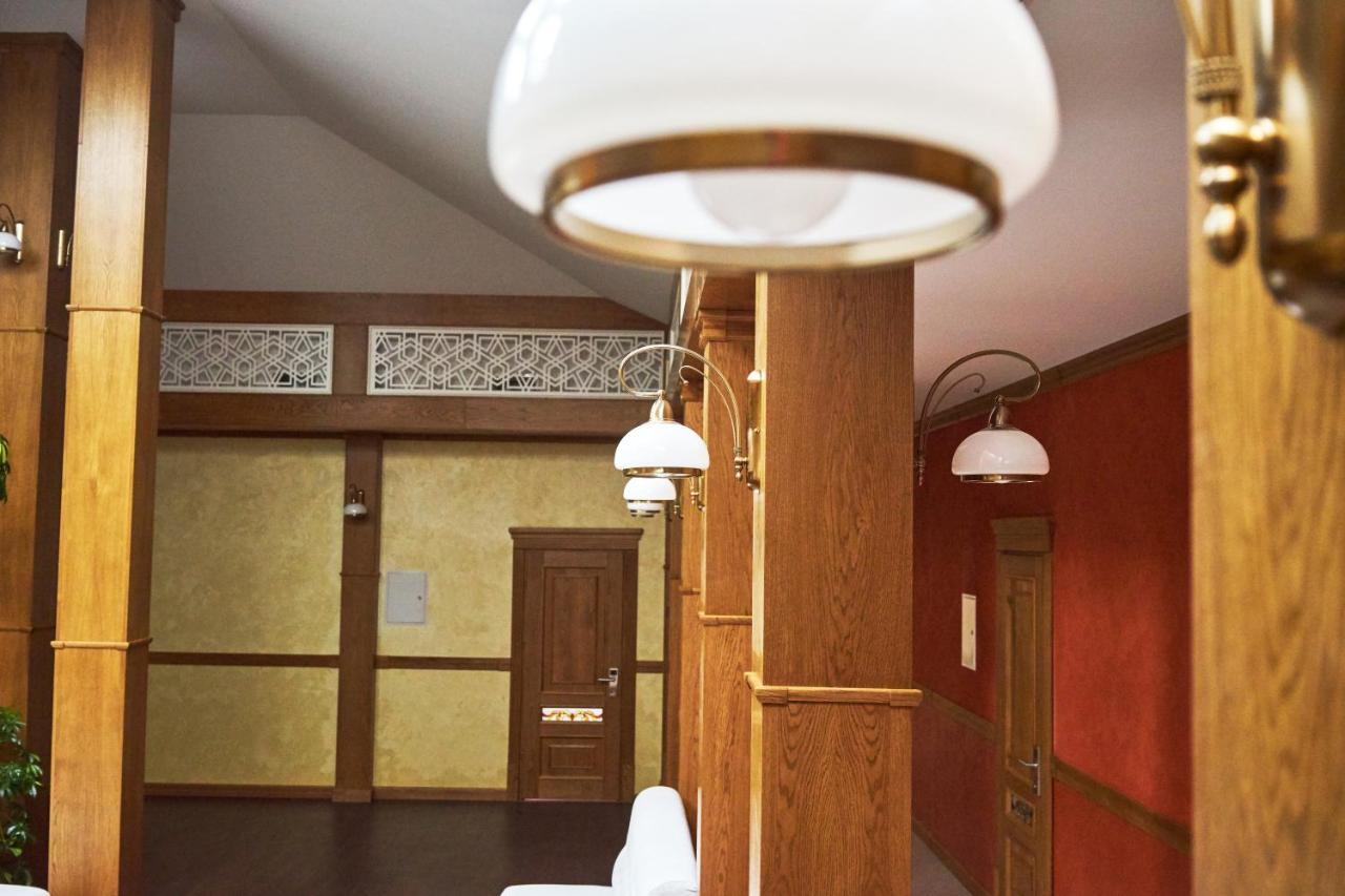 Східний Hotell Berezhany Eksteriør bilde