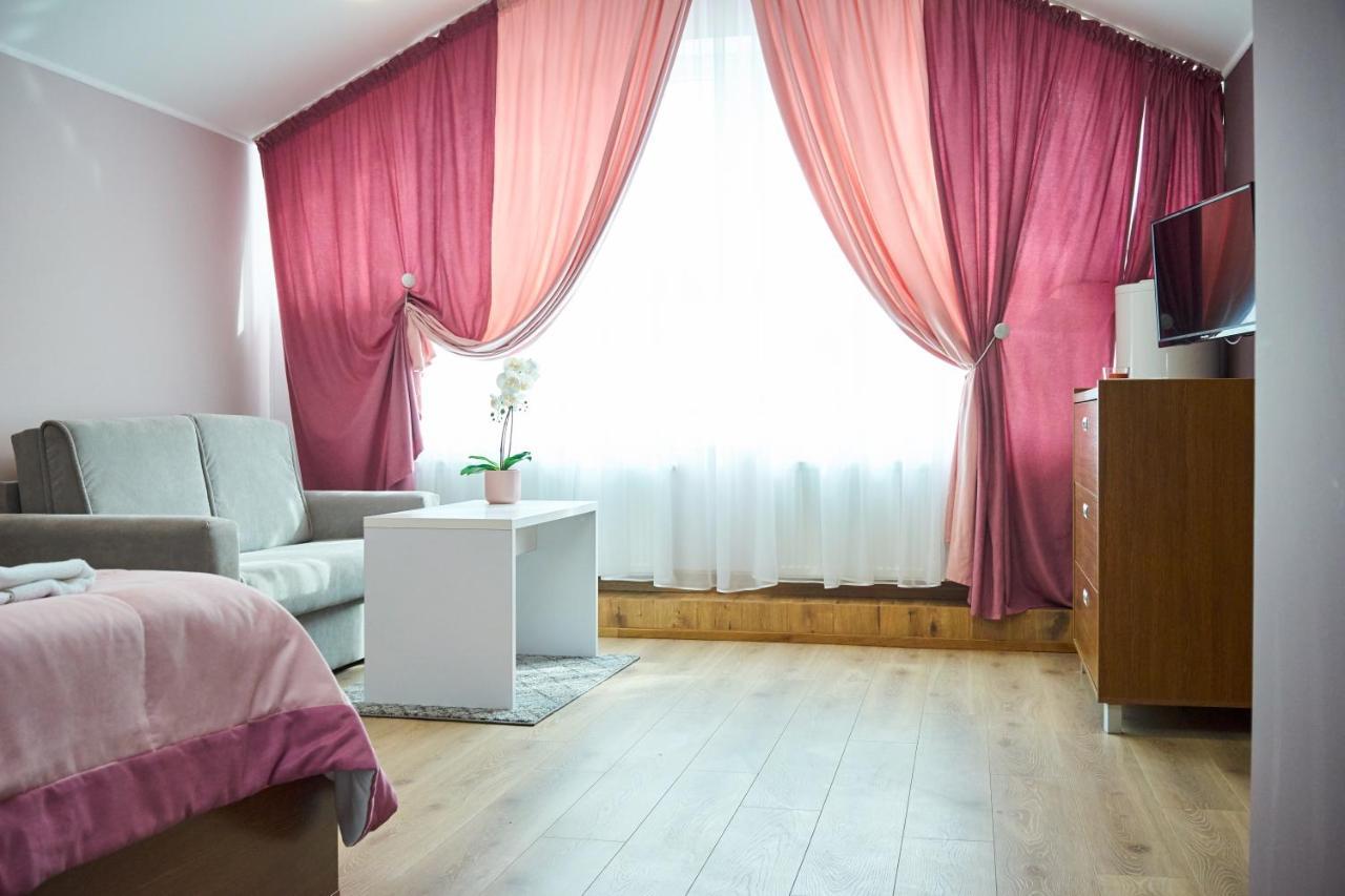 Східний Hotell Berezhany Eksteriør bilde