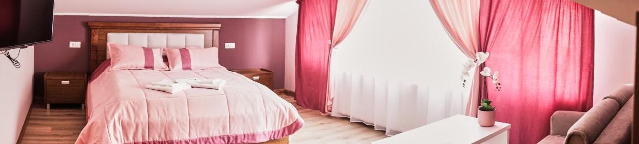 Східний Hotell Berezhany Eksteriør bilde